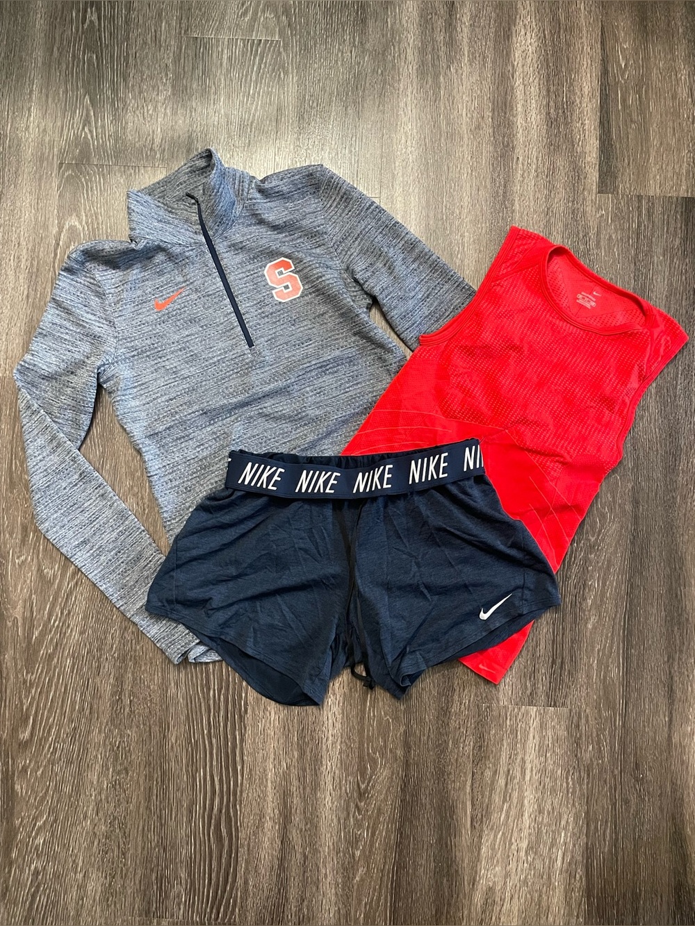 Nike Women’s Running Bundle (S)